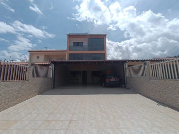 CASA 4 SUÍTES - QNL